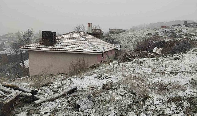 Bilecik'te kar yağışı etkili oldu