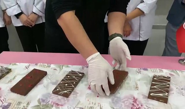 Bu da kaymaklı Dubai çikolatası