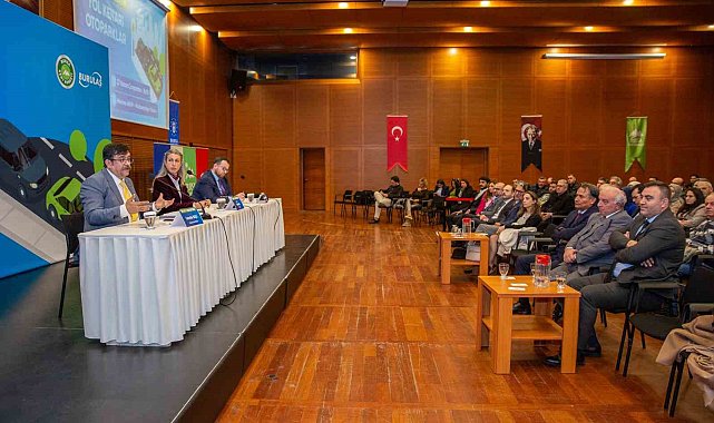 Bursa'da yol kenarı otoparklar konuşuldu