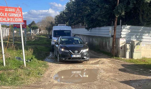 Büyükçekmece'de incelemesi biten cenazeler Adli Tıp Kurumu'na kaldırıldı