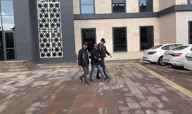 Çanakkale'de 61 ayrı suçtan aranması bulunan sosyal medya dolandırıcısı tutuklandı