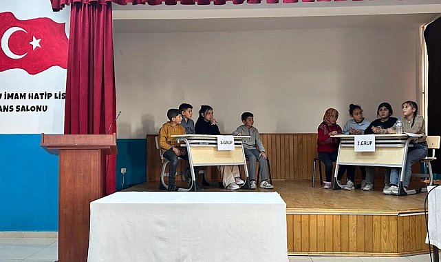 Çıldır da liseler ve ortaokullar arası münazara etkinliği yapıldı