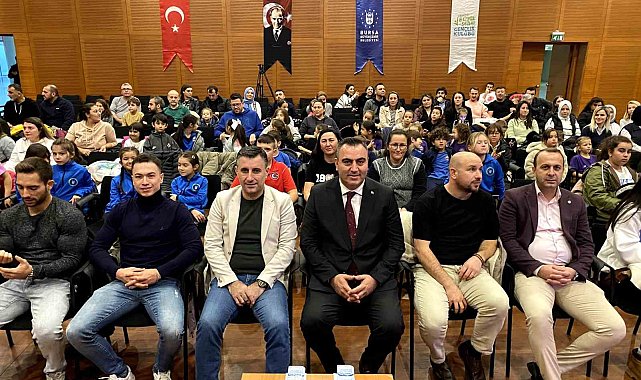 Cimnastik Milli Takımı, Bursalı gençlerle buluştu