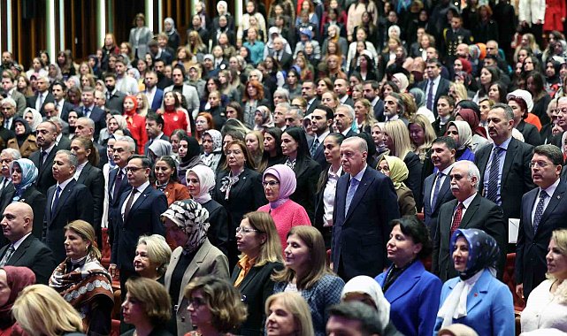 Cumhurbaşkanı Erdoğan: "Her türlü insan hakkı ihlalini görmezden gelenlerin meselesi asla kadınların hak ve hukuku, özgürlüğü olamaz"
