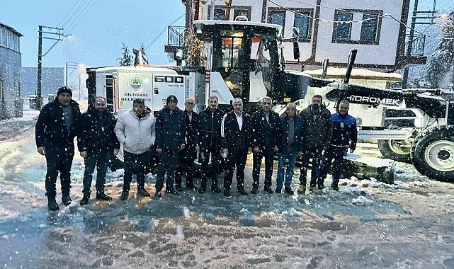 Dilovası'nda karla mücadele sürüyor