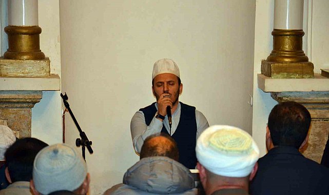 Dünya birincisi hafızlar Kur'an-ı Kerim ziyafeti verdi