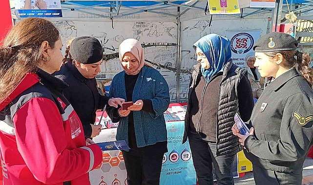 Edirne'de vatandaşlara KADES uygulaması tanıtıldı
