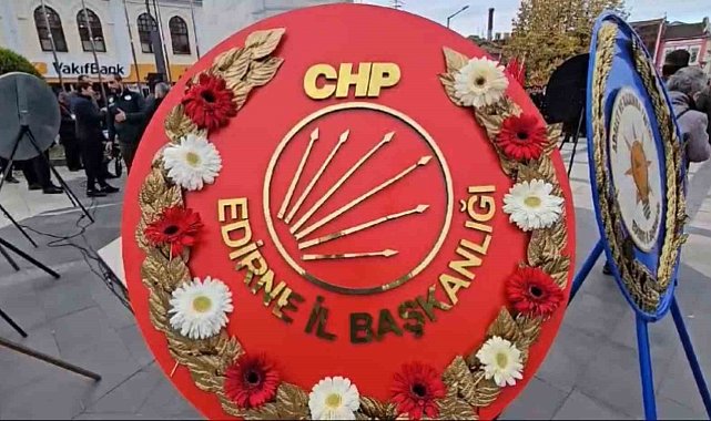 Edirne'nin kurtuluş gününde CHP'nin çelengi sahipsiz kaldı