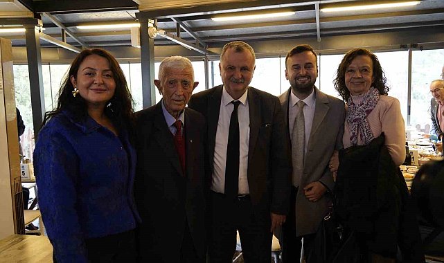 Eğitimci başkan öğretmenleri ağırladı