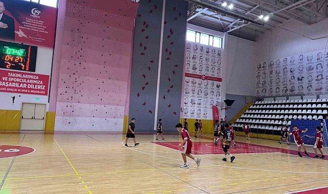 Elazığ'da hentbol ve güreş müsabakaları tamamlandı