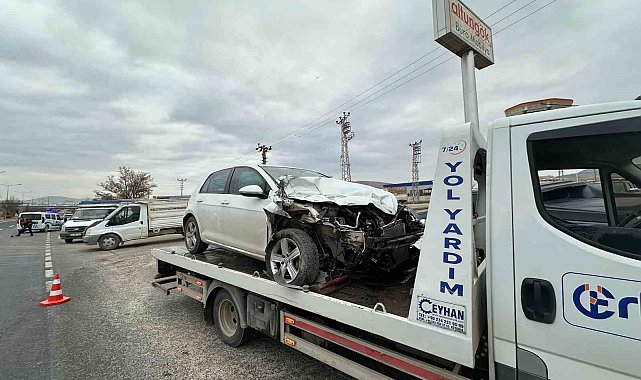 Elazığ'da trafik kazası: 2 yaralı
