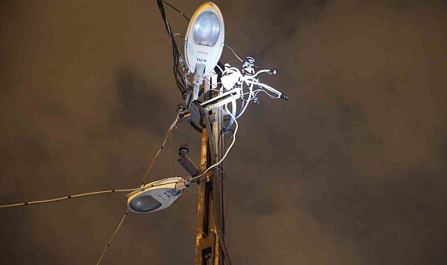 Elektrik kablolarında korkutan patlama