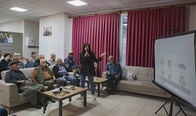 Emekliler, 'ileri yaşta beslenme' konusunda bilgilendirildi