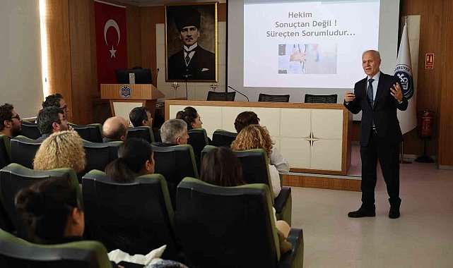 ERÜ Hastanelerinde, "Sizce Tıbbi Hata Var mı? Olgu Örnekleriyle" Konulu Konferans