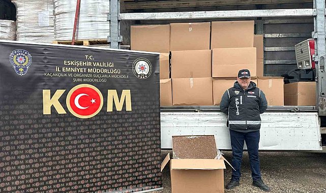 Eskişehir'de 1 milyon 125 bin adet doldurulmuş makaron ele geçirildi