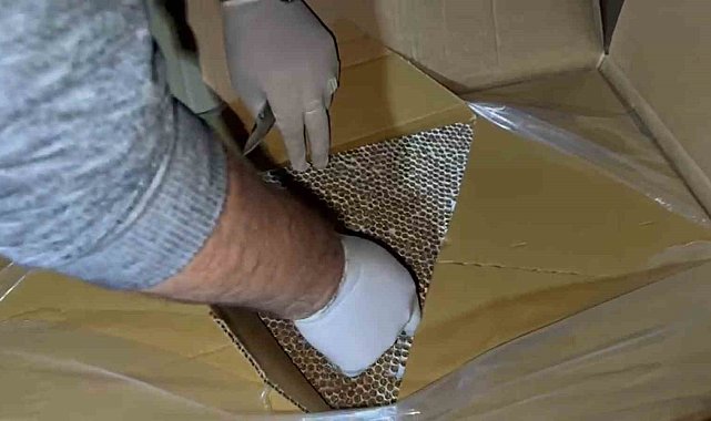 Eskişehir'de 1 milyon 200 bin TL değerinde 795 bin 360 dal makaron ele geçirildi