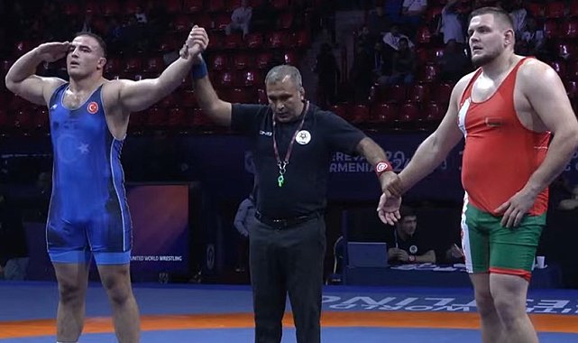 ETÜ'lü milli güreşçiden ordular arası dünya şampiyonasında bronz madalya