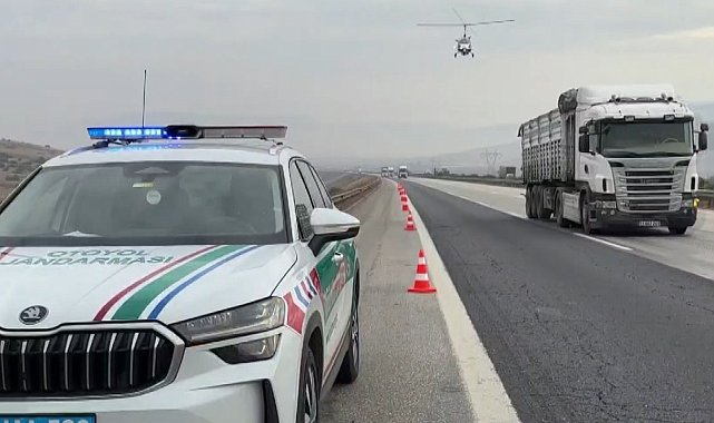 Gaziantep jandarmasından otoyolda cayrokopter destekli trafik denetimi