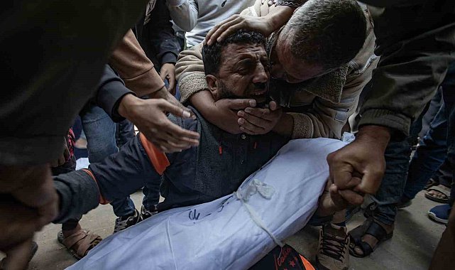 Gazze'de can kaybı 44 bin 176'ya yükseldi