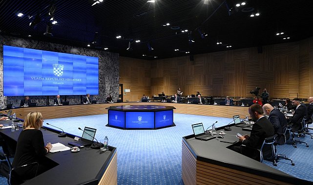 Hırvatistan'da cumhurbaşkanlığı seçimi 29 Aralık'ta yapılacak