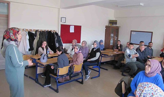 Hisarcık'ta Eğitim Şenliği