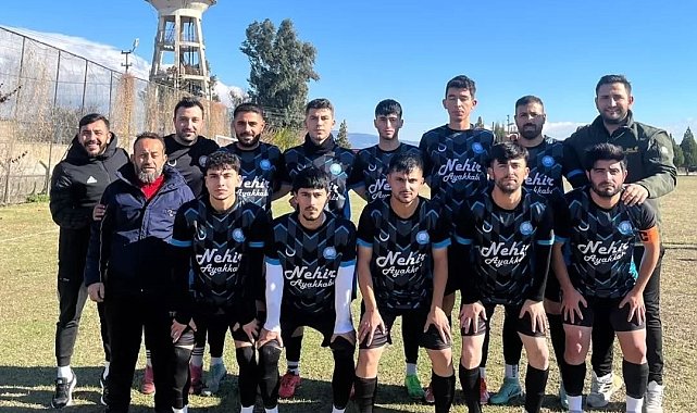 İmam Hatipliler Gençlikspor devreye namağlup lider girdi