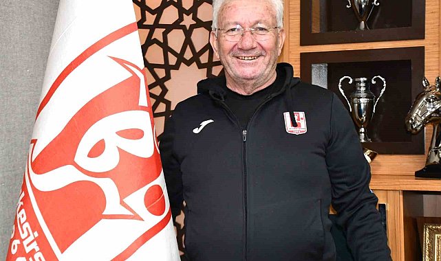 İsmail Ertekin, yeniden Balıkesirspor&#039;da