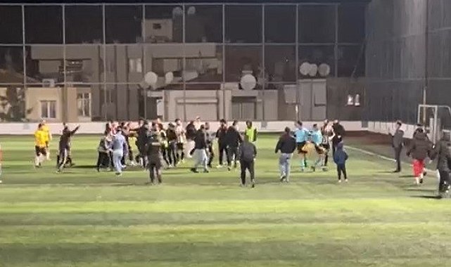 İzmir'de amatör kulüp oyuncusu ve başkanı tutuklandı