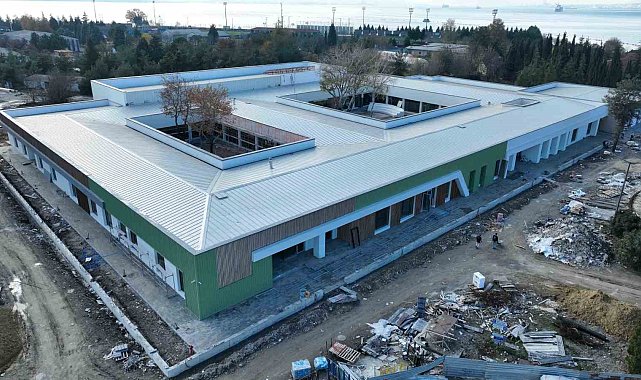 İzmit Engelsiz Yaşam Merkezi'nde son rötuşlar yapılıyor