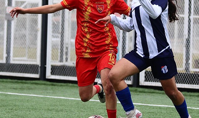 Kadınlar 1. Lig B Grubu: Kayseri Kadın FK: 2 - Adana İdman Yurdu: 1