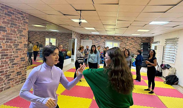 Kadınlar için Yakın Savunma Atölyesi başladı