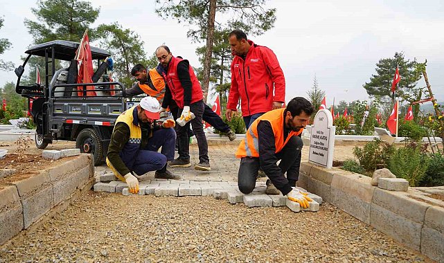 Kahramanmaraş'ta mezarlıklara bakım ve onarım