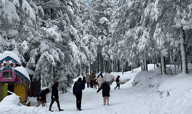 Kartepe kar ile şenlendi