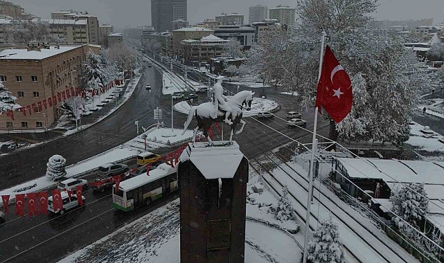 Kayseri'de kasım ayında son 20 yılın en fazla kar yağışı yaşandı