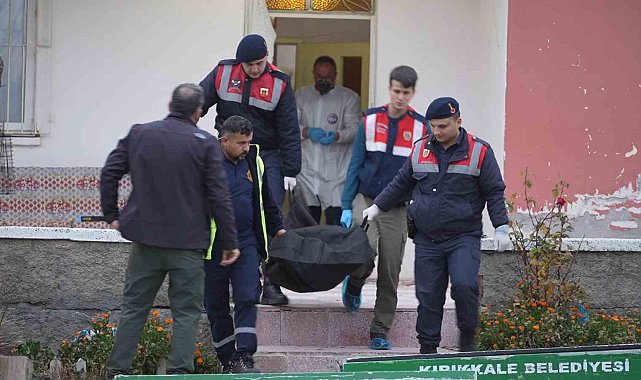 Kırıkkale'de şizofren hastası dehşet saçtı: Eniştesini öldürdü, annesini ağır yaraladı
