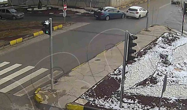 Kırıkkale'de trafik kazaları kamerasında