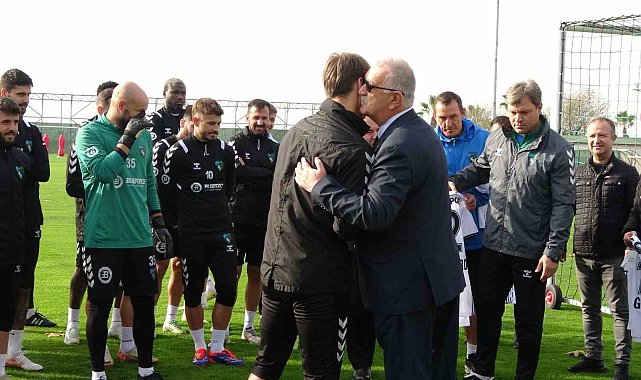 Kocaelispor antrenmanında duygusal sürpriz