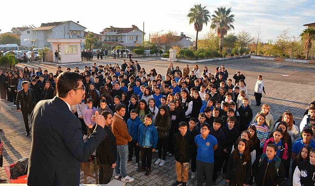 Köyceğiz Yunus Emre Ortaokulu taşındı