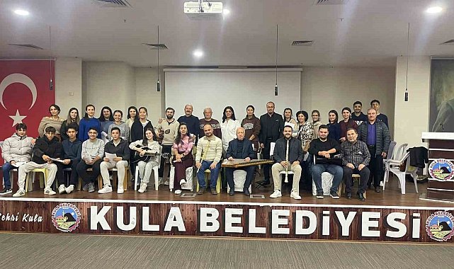 Kula Belediyesi Türk Sanat Müziği Korosu yeniden faaliyete başladı