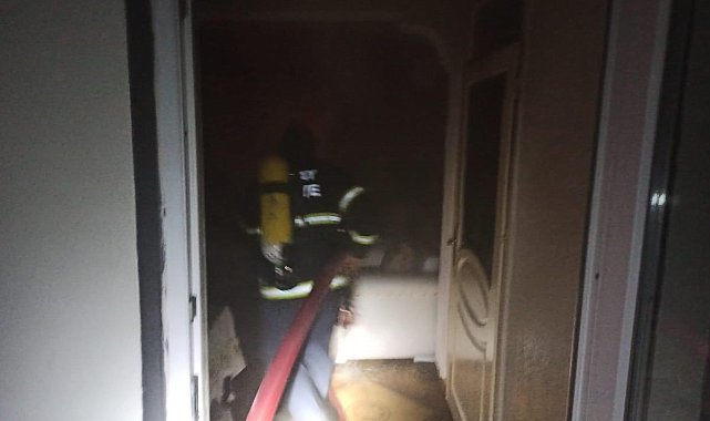 Kumlu'da ev yangını