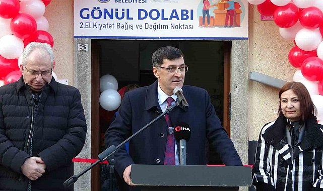 Kütahya'da ihtiyaç sahipleri için "Gönül Dolabı"