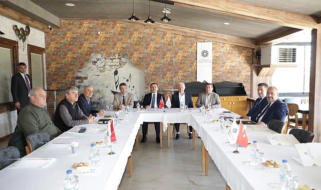 Kütahya&#039;nın turizm potansiyeli masaya yatırıldı