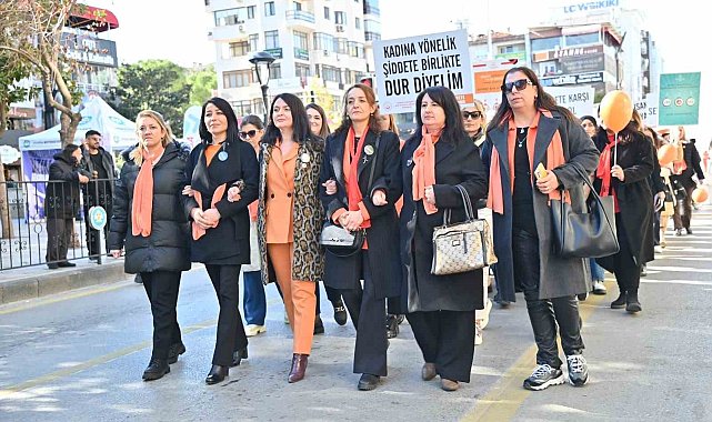 Manisa'da kadına yönelik şiddete birlikte 'Dur' dediler