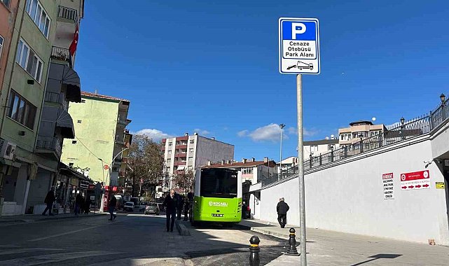 Mehmet Ali Paşa Cami'ye cenaze otobüsü park alanı