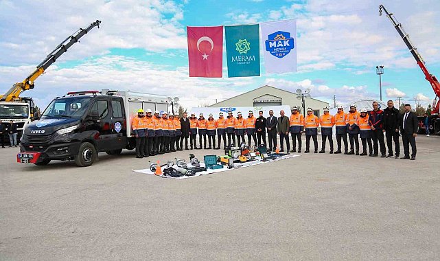 Meram Belediyesi arama kurtarma ekibi kurdu