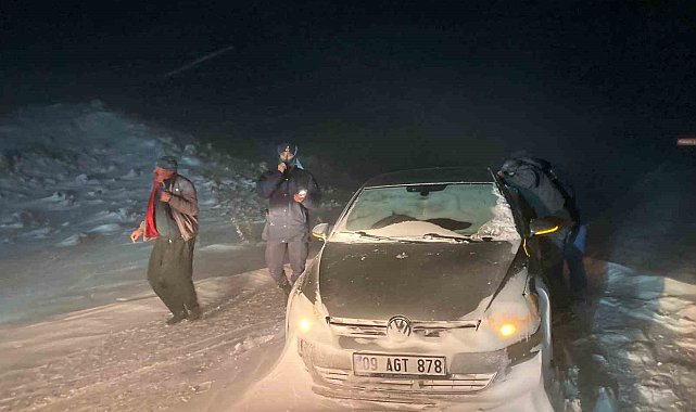 Mersin'de tipi nedeniyle mahsur kalan 4 kişi kurtarıldı