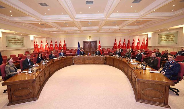 Milli Savunma Bakanı Güler, NATO Genel Sekreteri Rutte'yi kabul etti