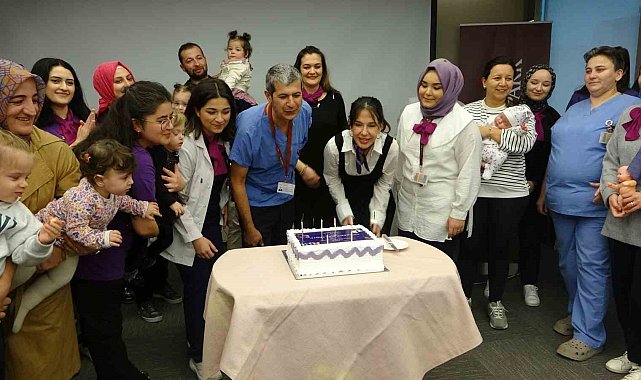 Minik savaşçılar 'Prematüre Günü'nde bir araya geldi