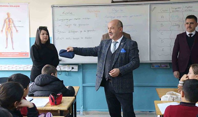 Müdür Hasan Başyiğit: "Sınıflarımızda öğrenci sayısı ideal düzeyde"