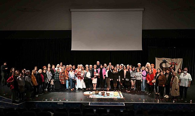 Muratpaşa Belediye Başkanı Ümit Uysal&#039;dan şiddete karşı çözüm çağrısı